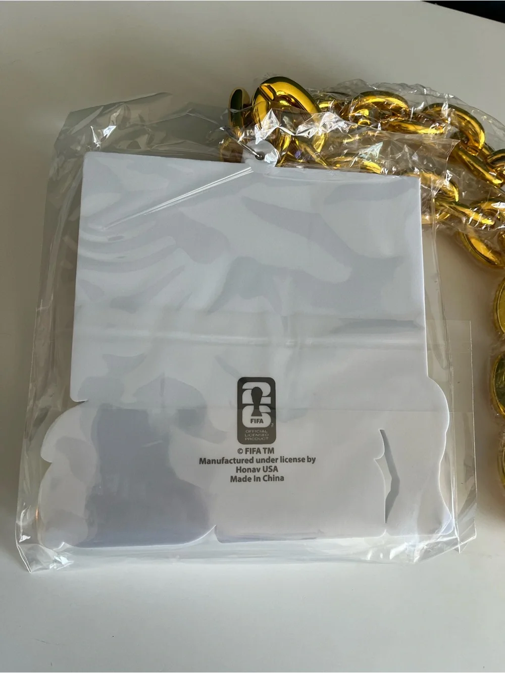 FIFA World Cup 2026 USA Foam Flag Chain Trophyman Necklace NWT Soccer Football